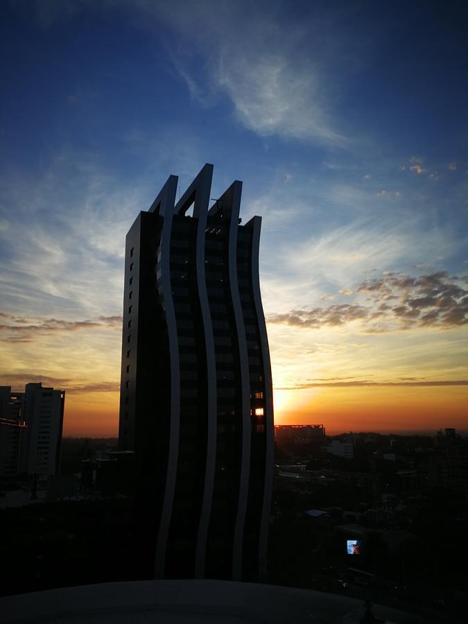 Paseo La Galeria Hotel & Suites Asuncion Exterior photo